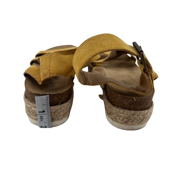 Universal Thread Mustard Suede Platform Espadrille Sandals Size 7 1/2 Women’s - Picture 7 of 8